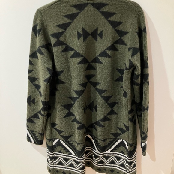 Frye Women’s Green Aztec Cardigan Size Small - Picture 10 of 11